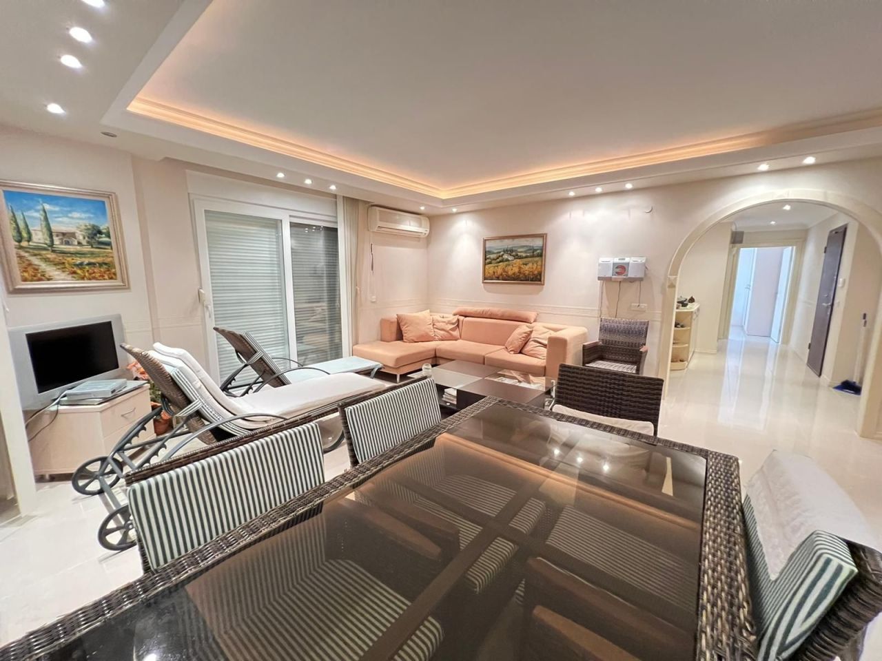 Квартира в Алании, Турция, 130 м² - фото 1