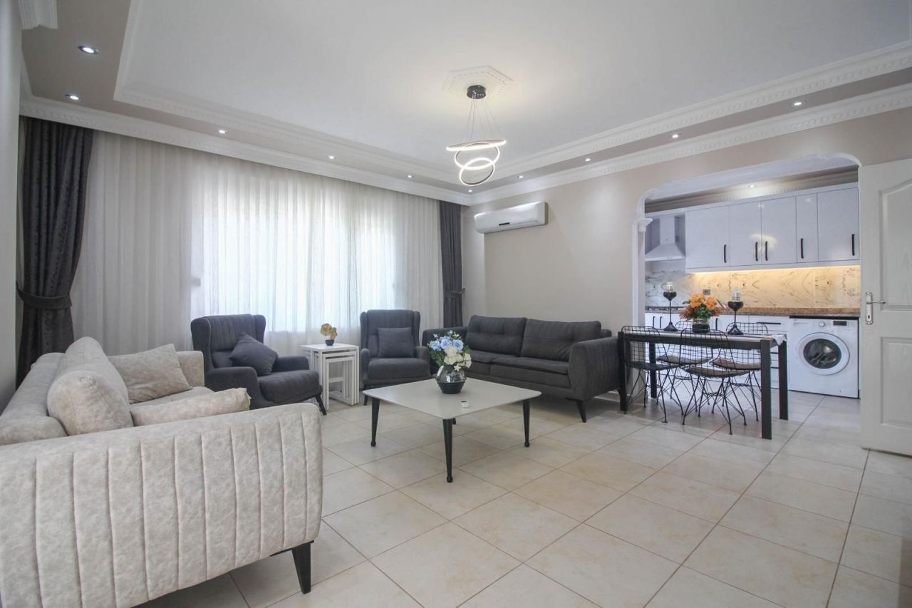 Квартира в Алании, Турция, 100 м² - фото 1