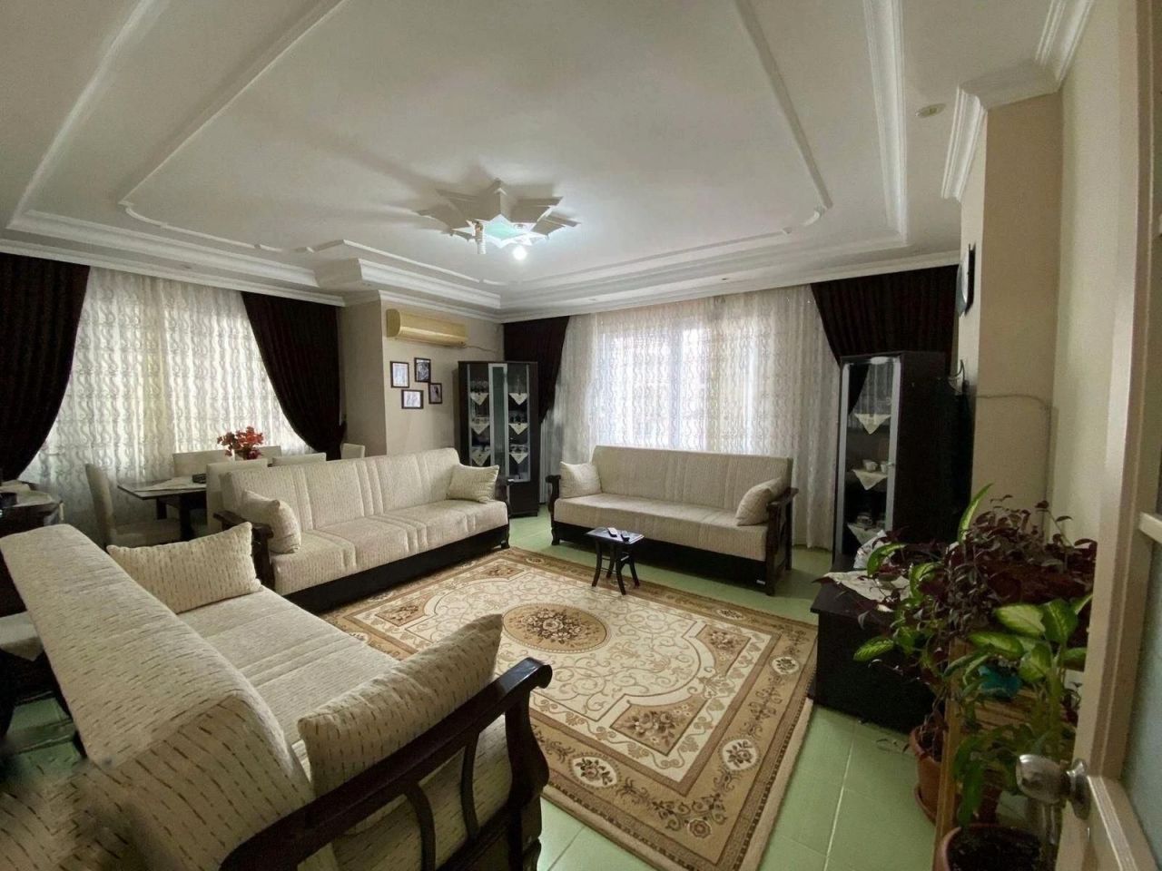 Квартира в Мерсине, Турция, 155 м² - фото 1