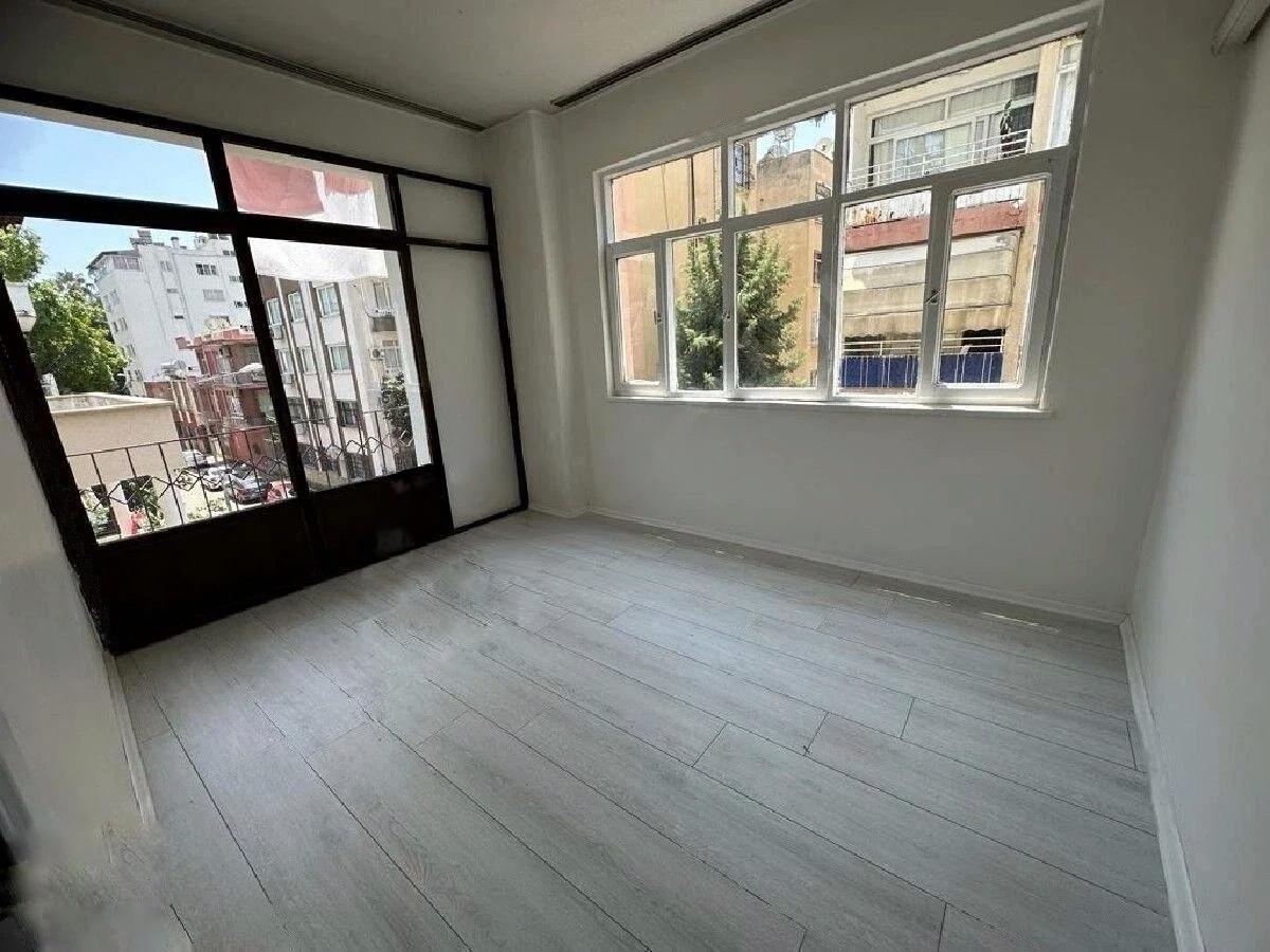 Квартира в Мерсине, Турция, 135 м² - фото 2