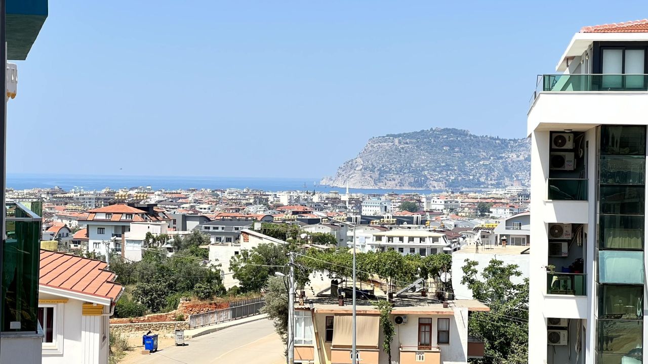 Квартира в Алании, Турция, 135 м² - фото 2