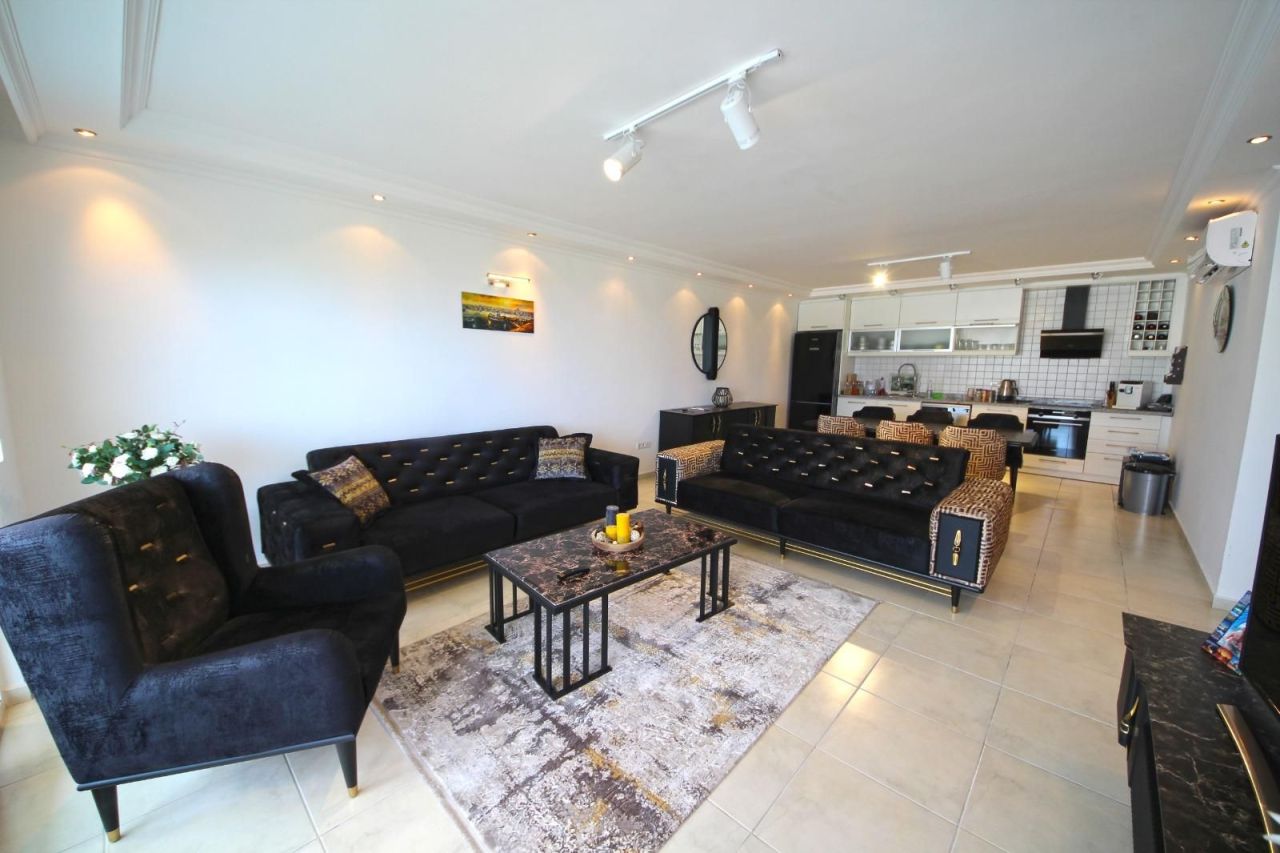Квартира в Алании, Турция, 100 м² - фото 2