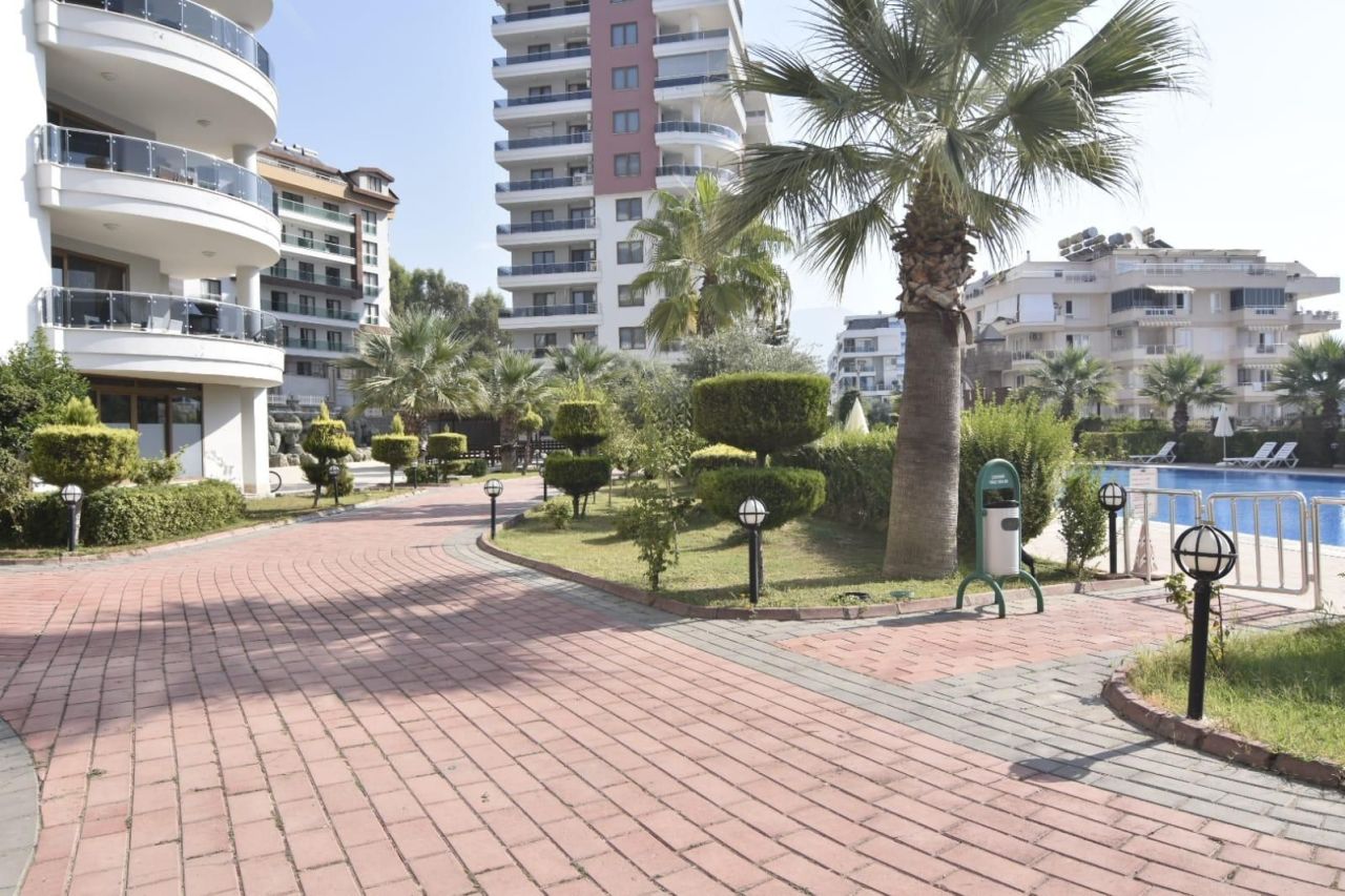 Квартира в Алании, Турция, 225 м² - фото 2