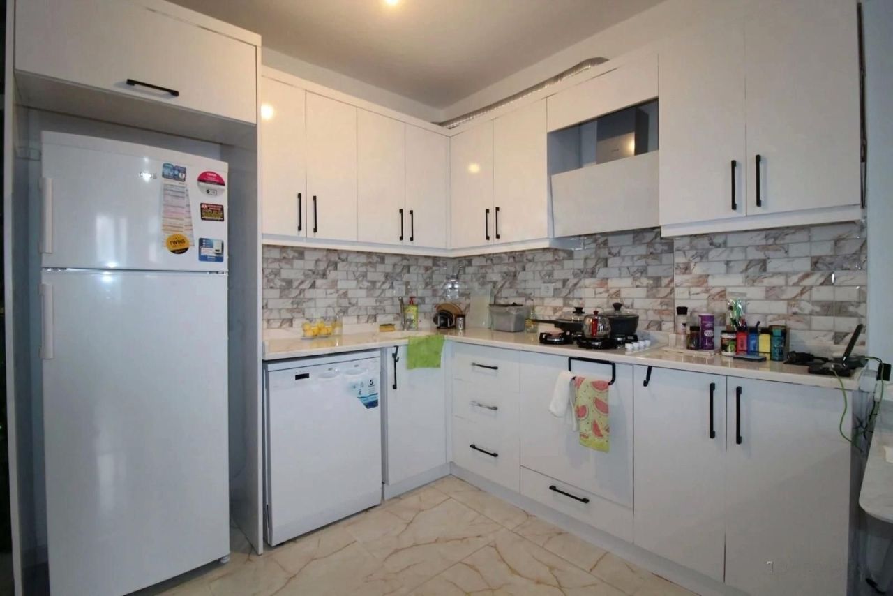 Квартира в Мерсине, Турция, 95 м² - фото 3