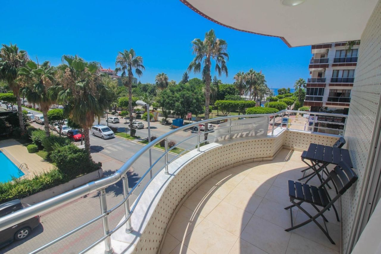 Квартира в Алании, Турция, 120 м² - фото 4