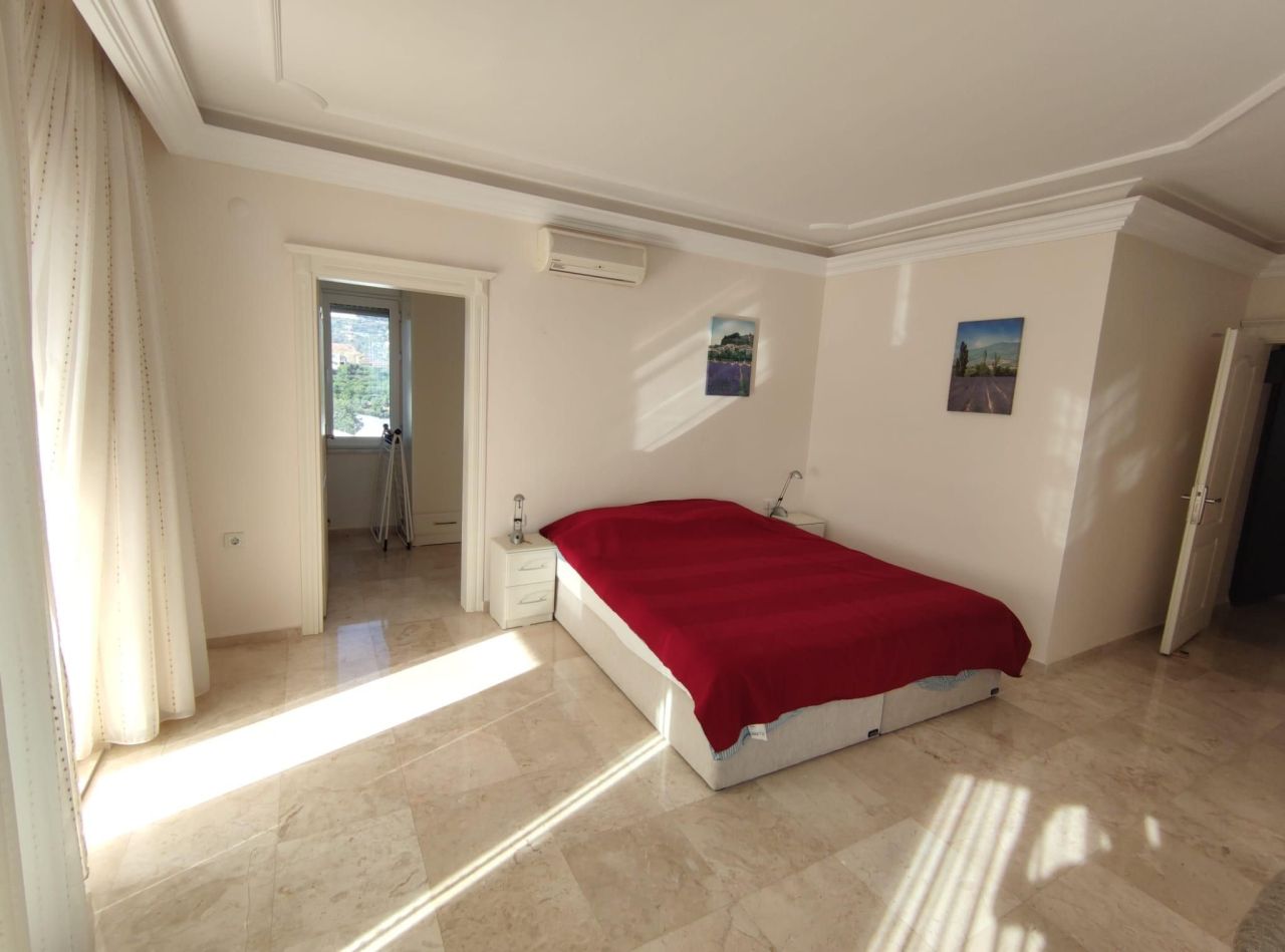 Квартира в Алании, Турция, 150 м² - фото 4