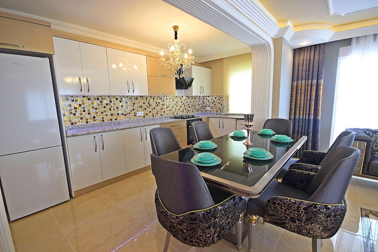 Квартира в Алании, Турция, 220 м² - фото 4