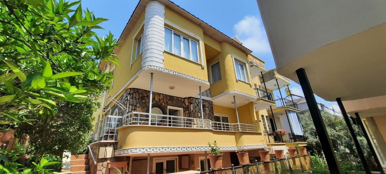 Вилла в Алании, Турция, 300 м² - фото 6