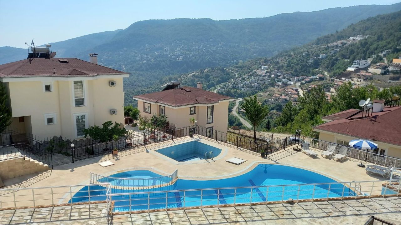 Квартира в Алании, Турция, 150 м² - фото 6