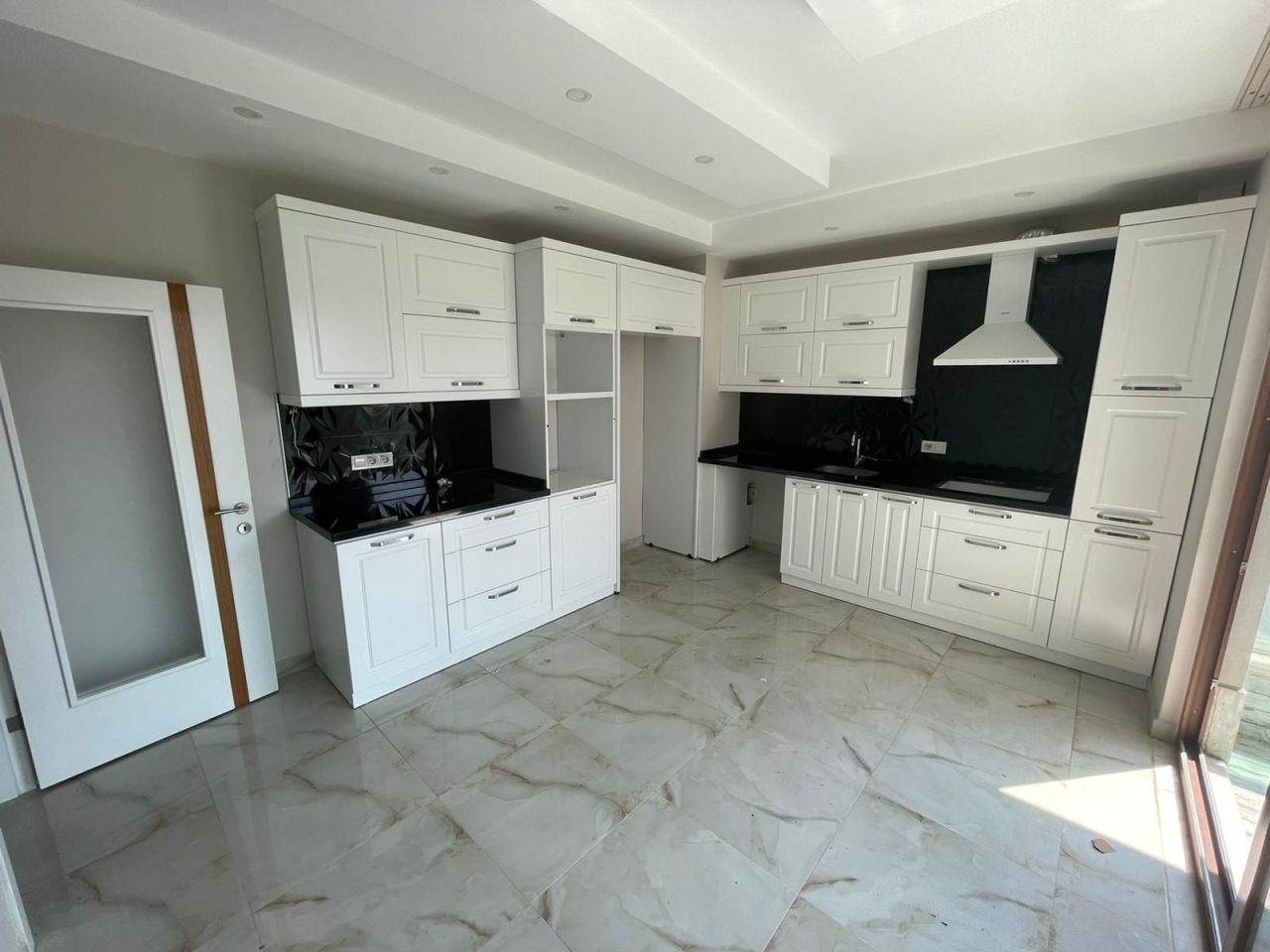 Квартира в Алании, Турция, 1 200 м² - фото 7