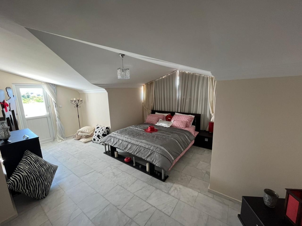 Квартира в Алании, Турция, 250 м² - фото 11