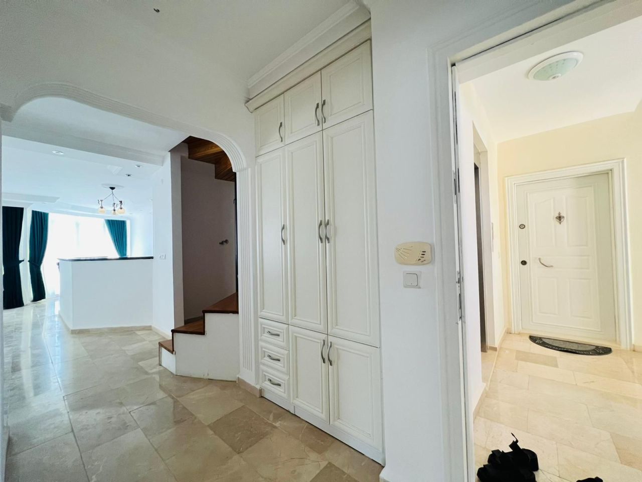 Квартира в Алании, Турция, 200 м² - фото 11