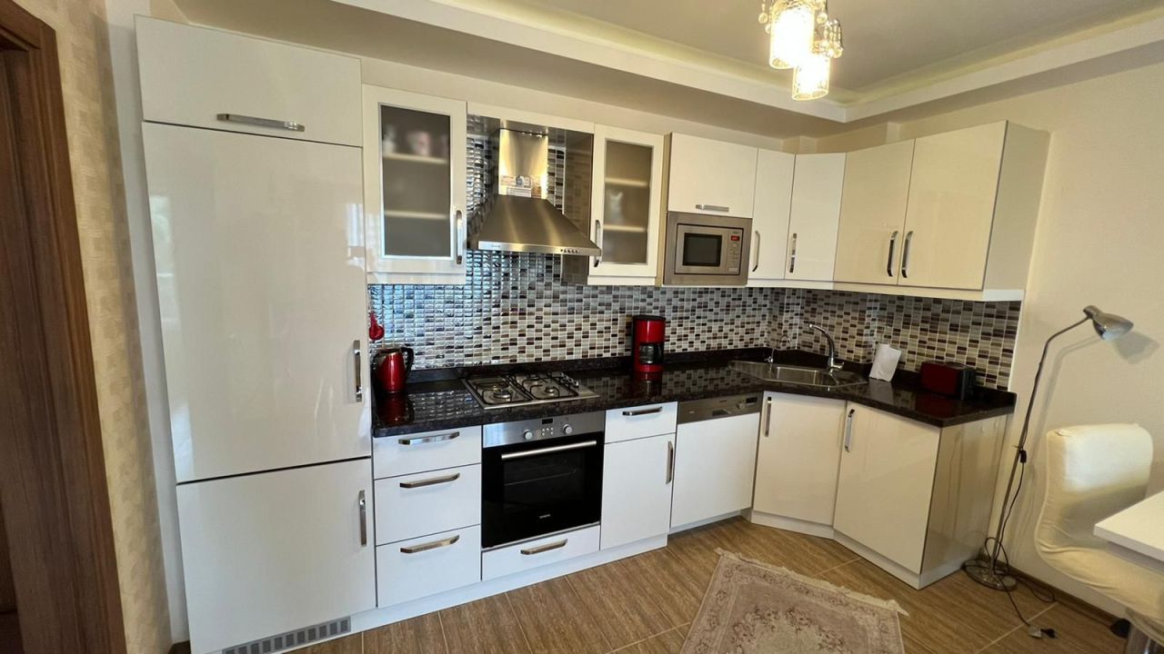 Квартира в Алании, Турция, 70 м² - фото 11