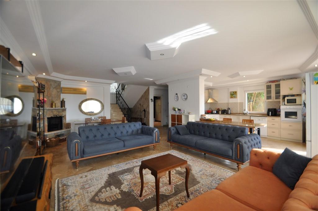 Вилла в Алании, Турция, 220 м² - фото 14