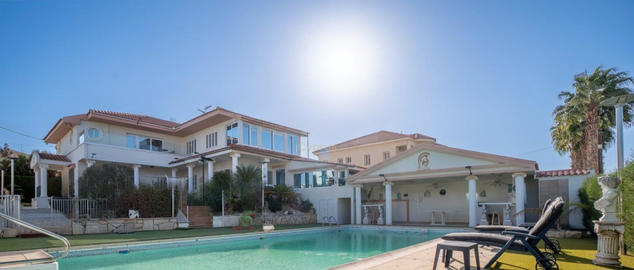 Квартира в Ермасойе, Кипр, 387 м² - фото 1