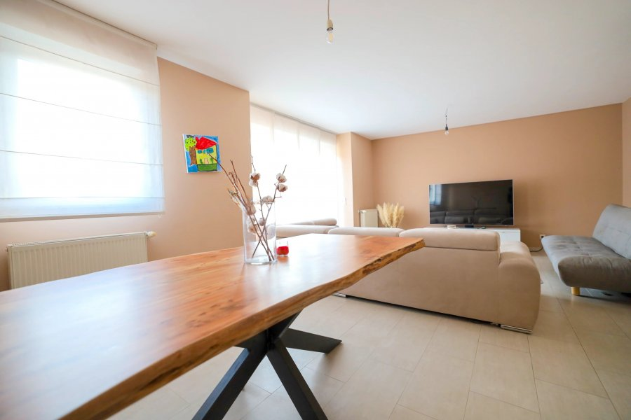 Квартира в Люксембурге, Люксембург, 104 м² - фото 1