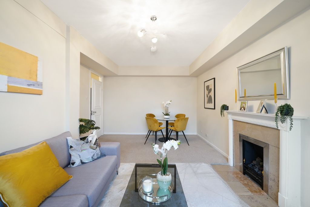 Квартира в Лондоне, Великобритания, 89 м² - фото 1