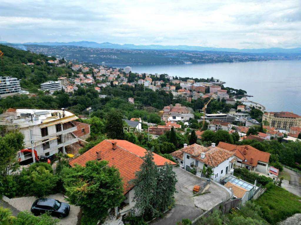 Дом в Опатии, Хорватия, 250 м² - фото 2