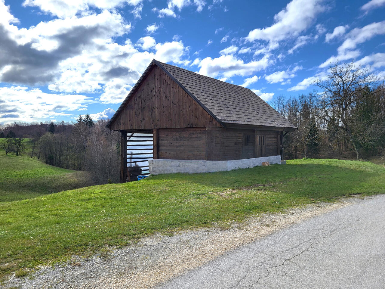 Ферма в Лашко, Словения, 117 000 м² - фото 3