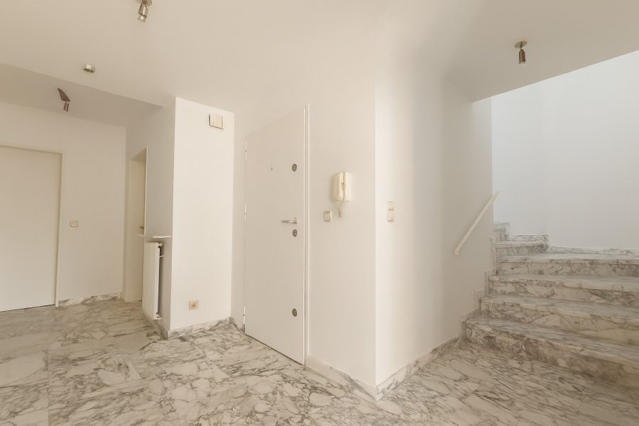 Квартира в Люксембурге, Люксембург, 90 м² - фото 4