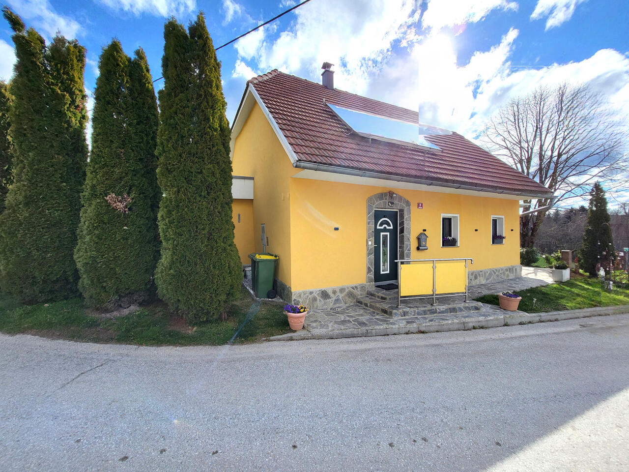 Ферма в Лашко, Словения, 117 000 м² - фото 17