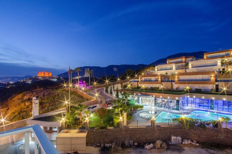 Вилла в Алании, Турция, 350 м² - фото 15