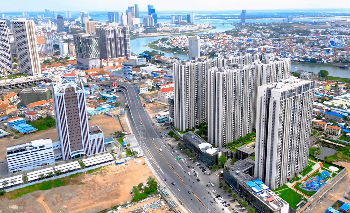 Студия в Пномпене, Камбоджа, 38 м² - фото 3