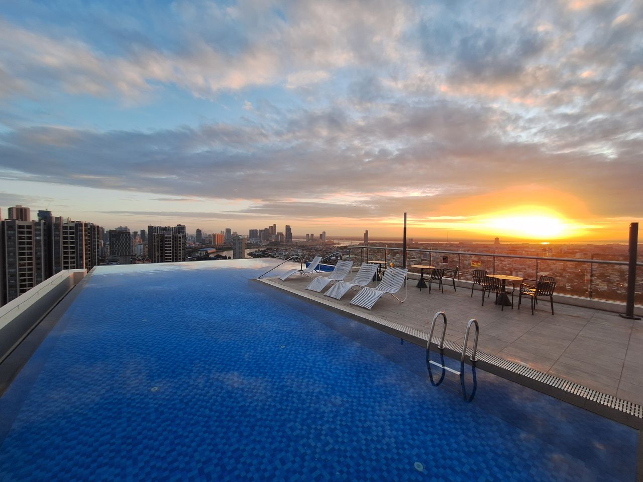 Студия в Пномпене, Камбоджа, 38 м² - фото 2