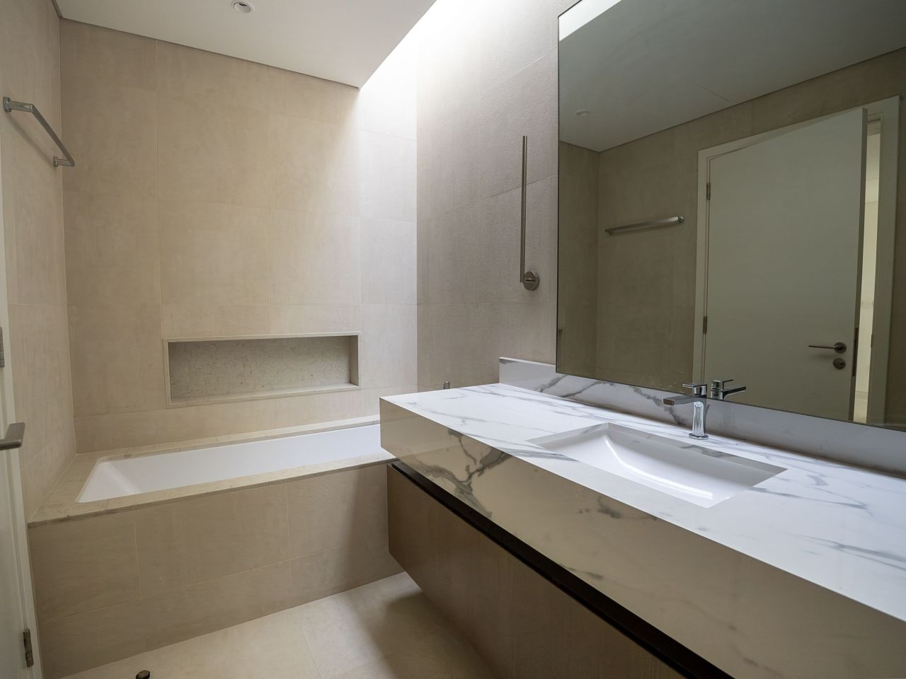 Вилла в Дубае, ОАЭ, 248.6 м² - фото 15