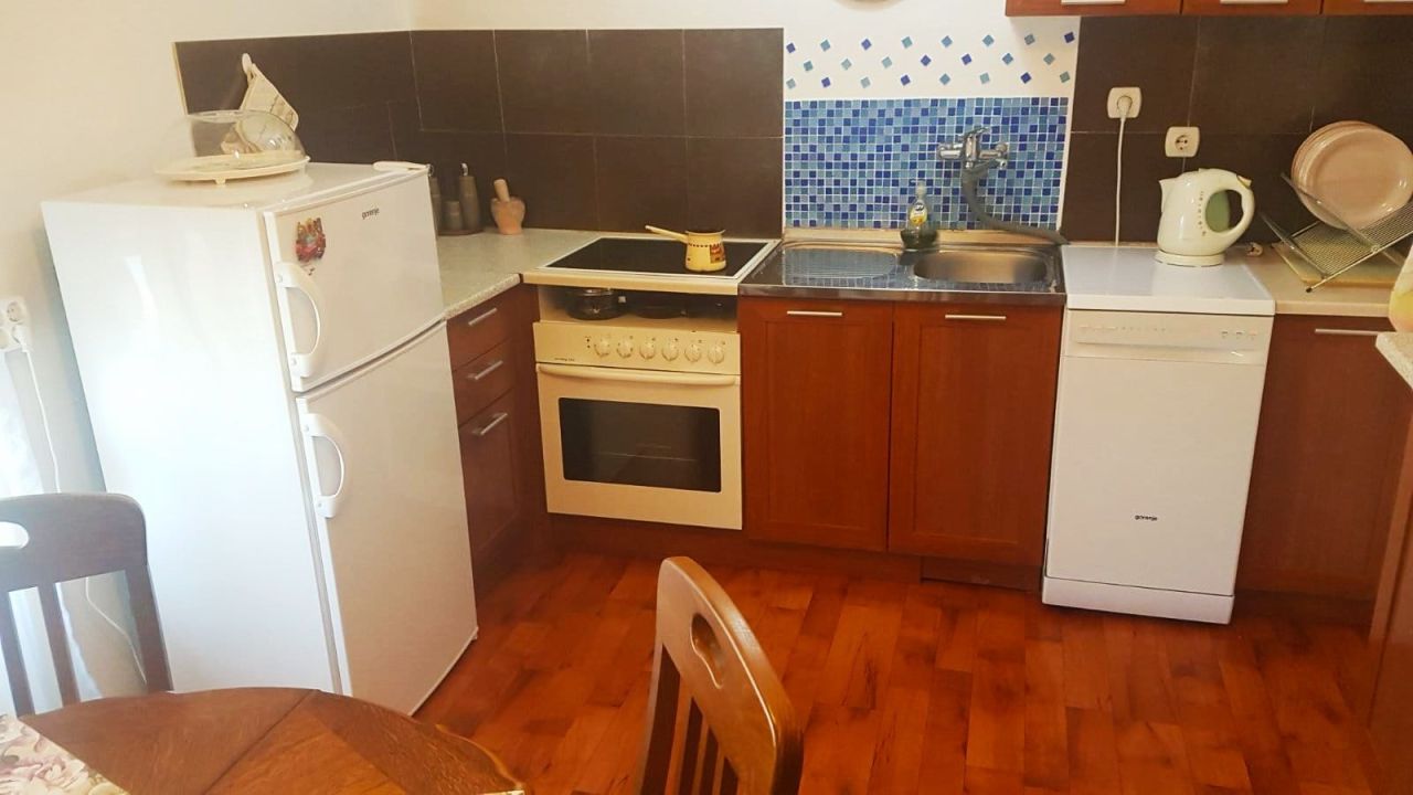 Дом в Добра Воде, Черногория, 100 м² - фото 4