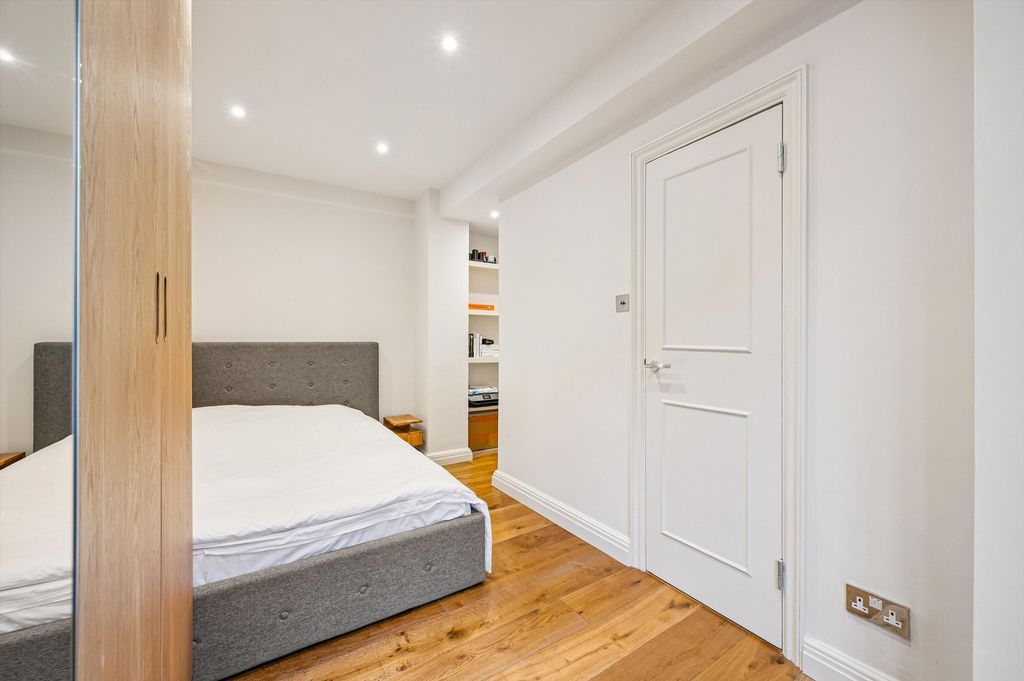 Квартира в Лондоне, Великобритания, 61 м² - фото 1