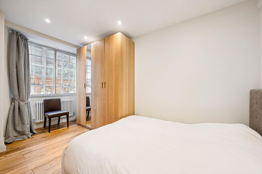 Квартира в Лондоне, Великобритания, 61 м² - фото 2