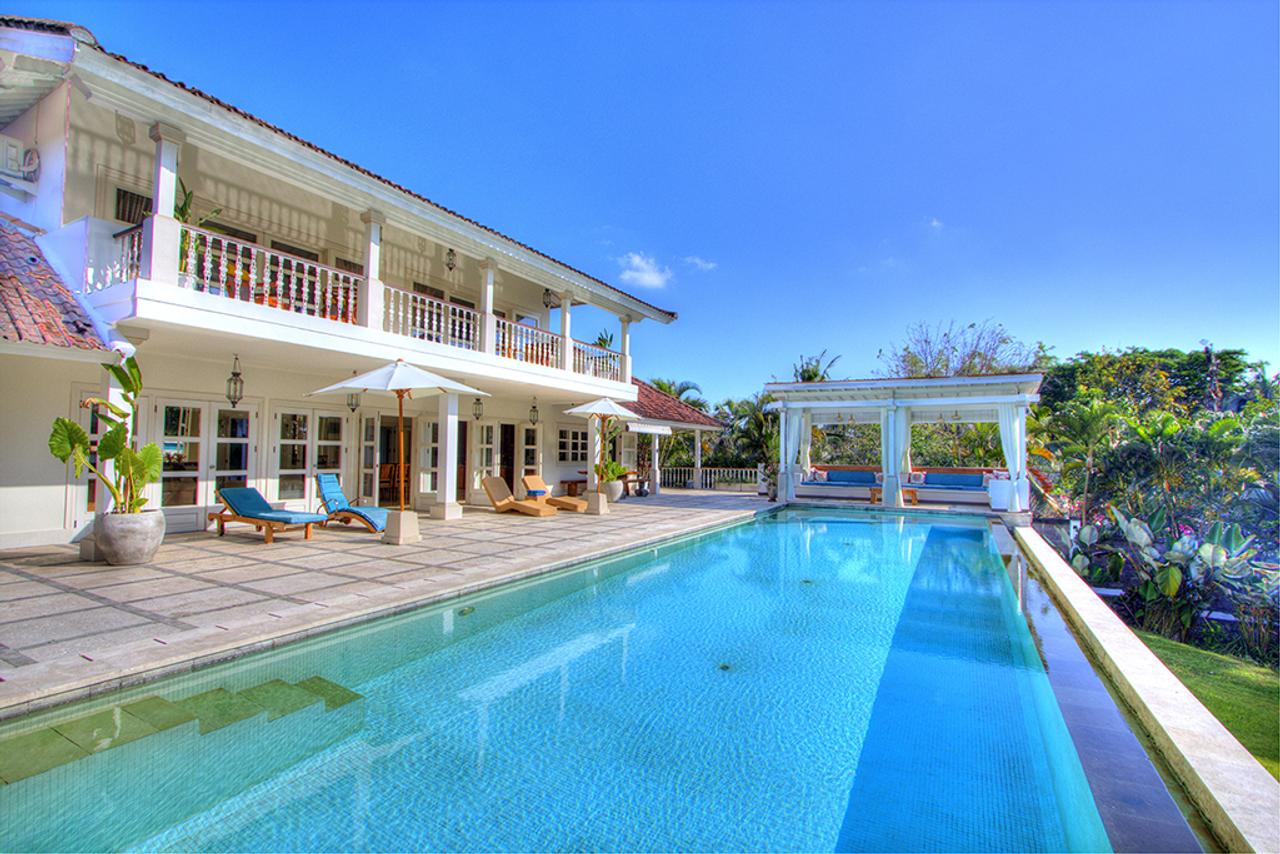 Вилла в Чангу, Индонезия, 1 081 м² - фото 1