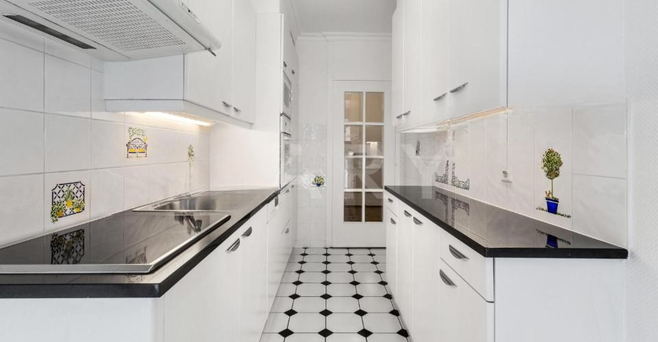 Квартира в Женеве, Швейцария, 109 м² - фото 7