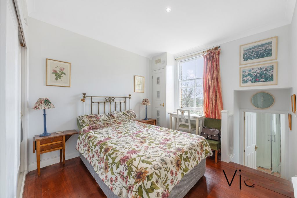 Квартира в Лондоне, Великобритания, 40 м² - фото 8