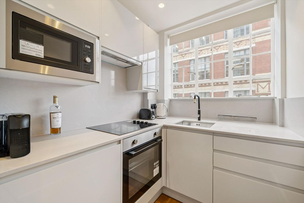 Квартира в Лондоне, Великобритания, 61 м² - фото 9