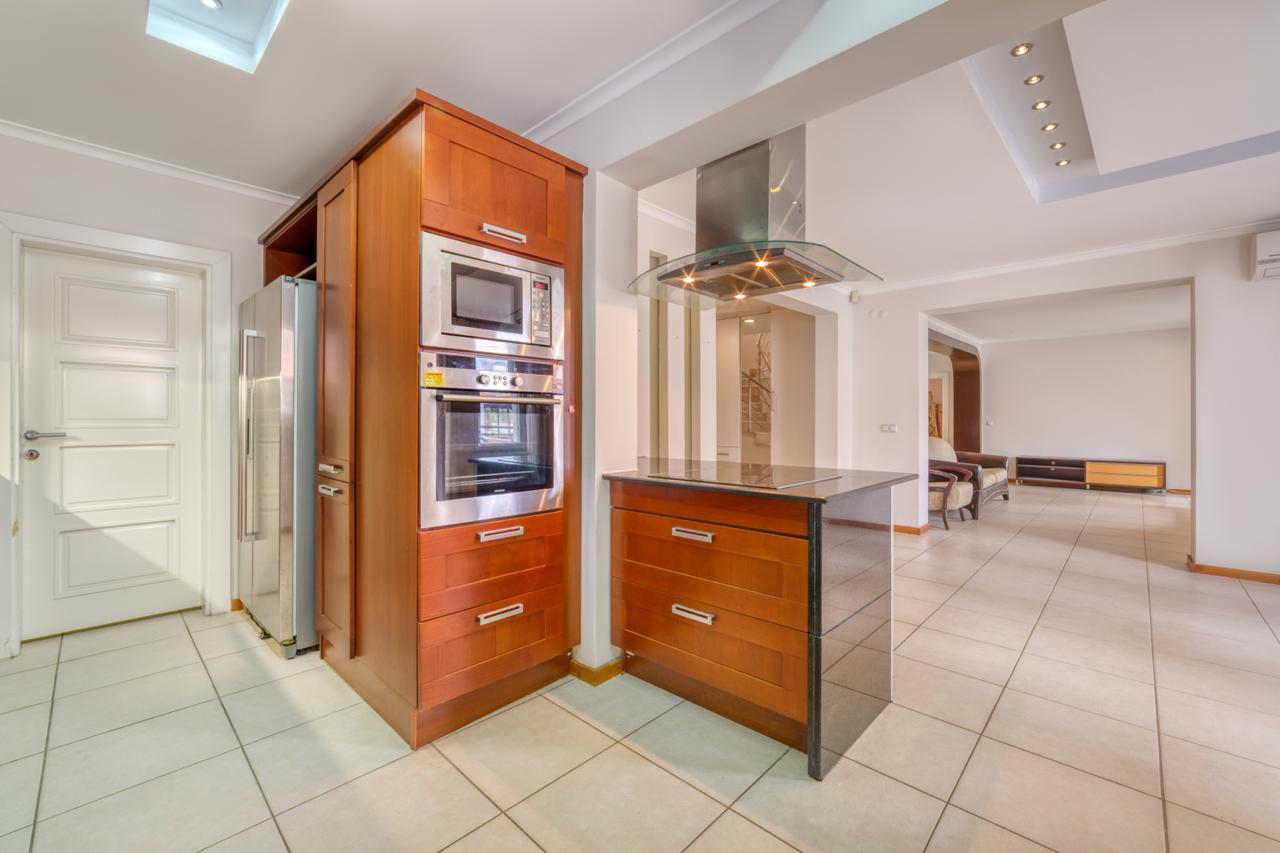 Вилла в Алании, Турция, 420 м² - фото 9