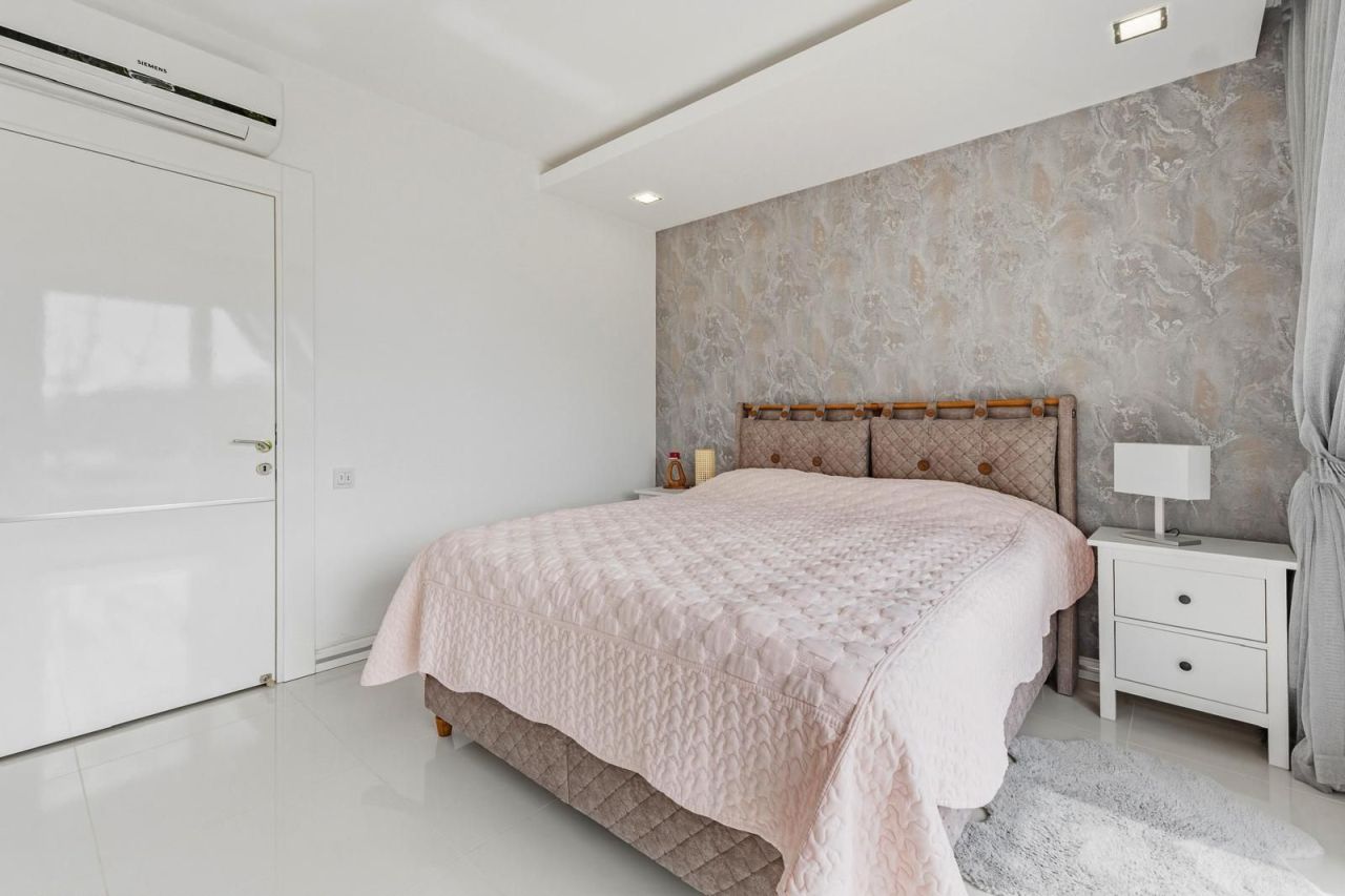 Вилла в Алании, Турция, 220 м² - фото 17