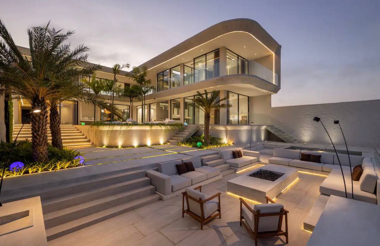 Вилла в Улувату, Индонезия, 414 м² - фото 1