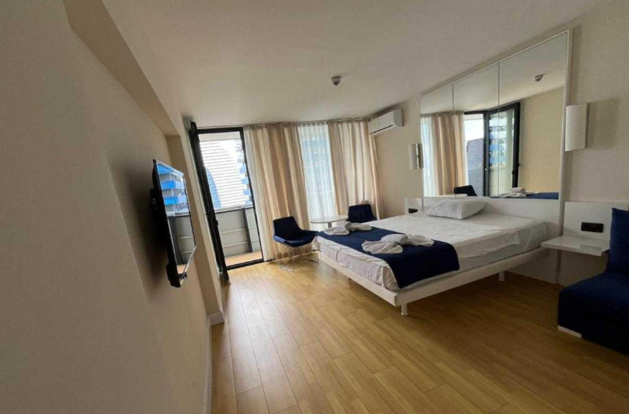Квартира в Батуми, Грузия, 33 м² - фото 1