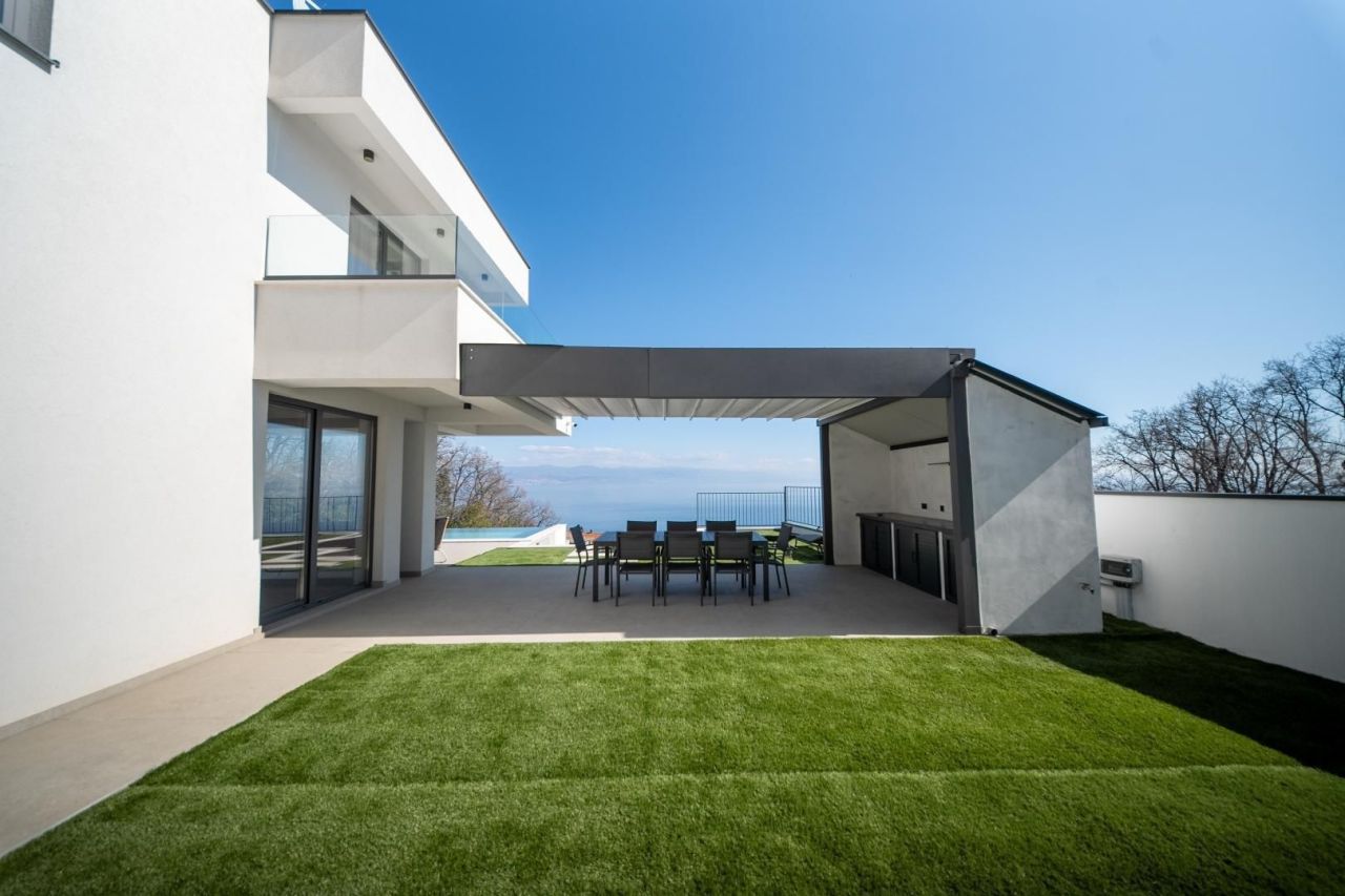 Вилла в Ловране, Хорватия, 250 м² - фото 3