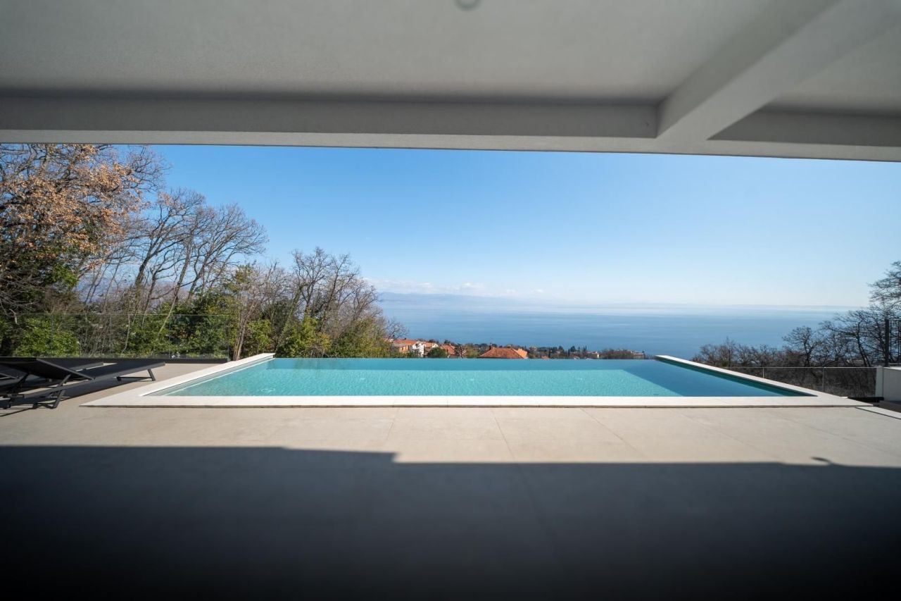 Вилла в Ловране, Хорватия, 250 м² - фото 4