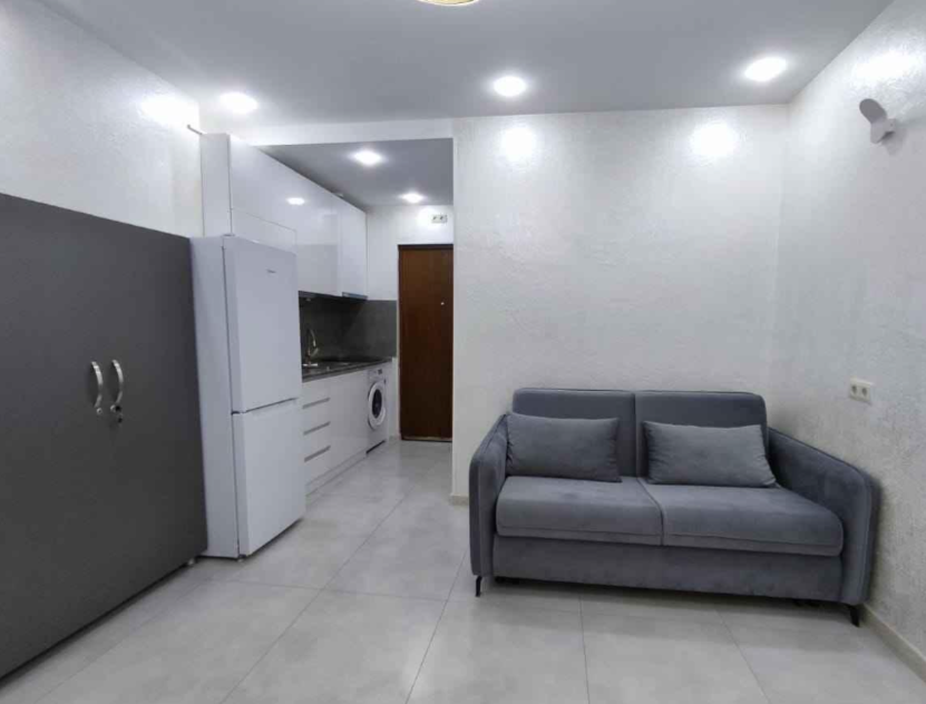 Квартира в Батуми, Грузия, 35 м² - фото 1