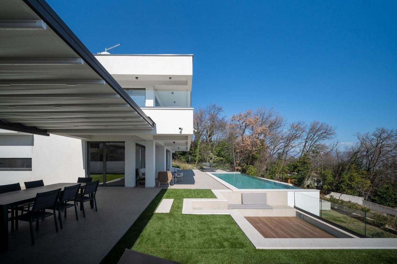 Вилла в Ловране, Хорватия, 250 м² - фото 5