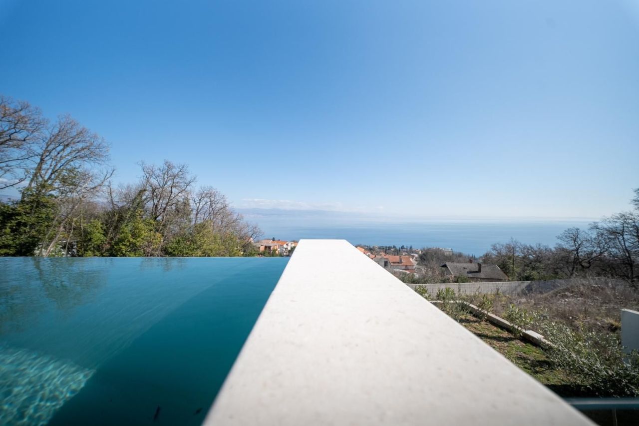 Вилла в Ловране, Хорватия, 250 м² - фото 6