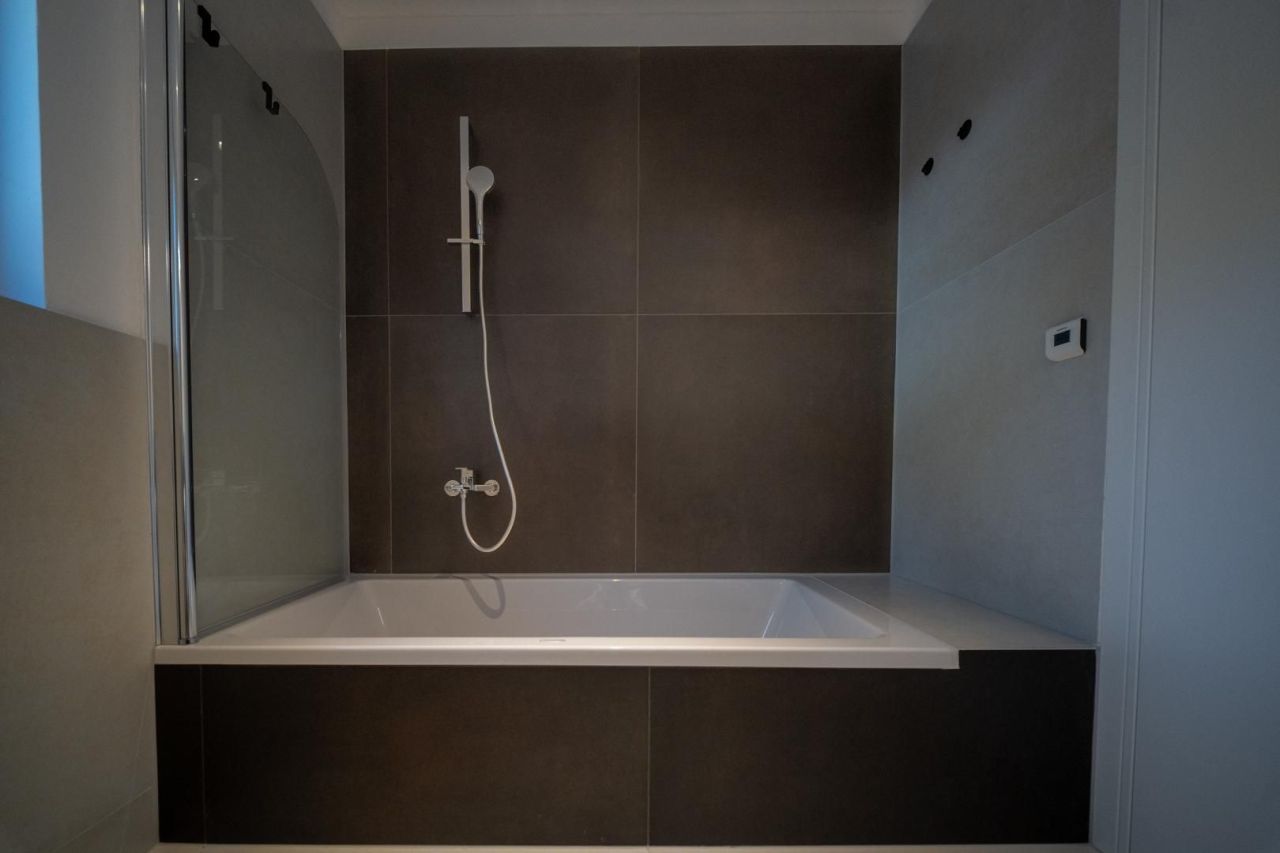 Вилла в Ловране, Хорватия, 250 м² - фото 19