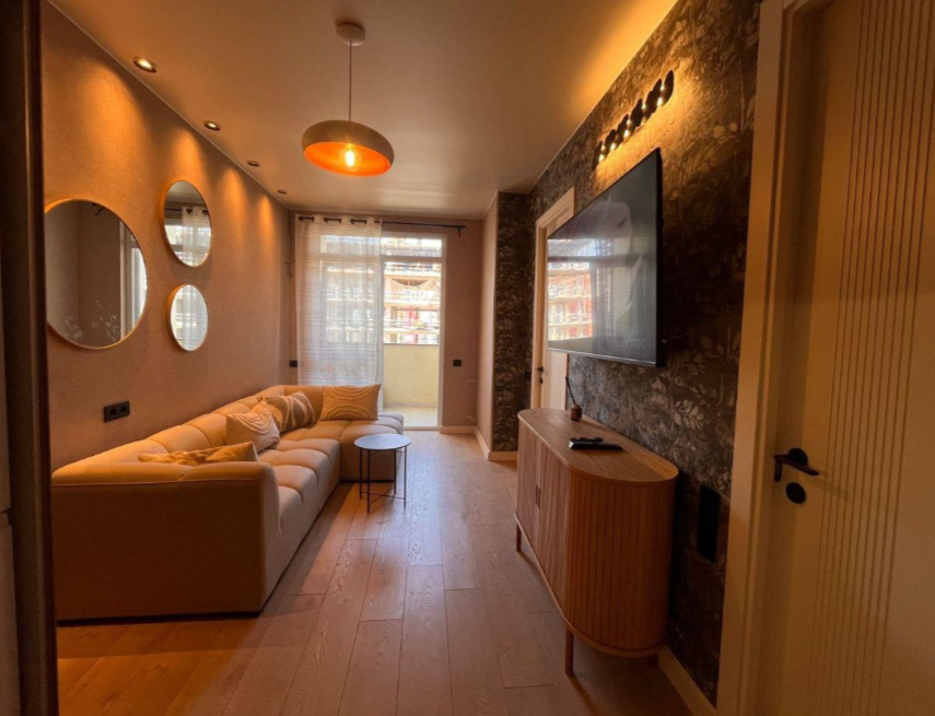 Квартира в Батуми, Грузия, 48 м² - фото 1