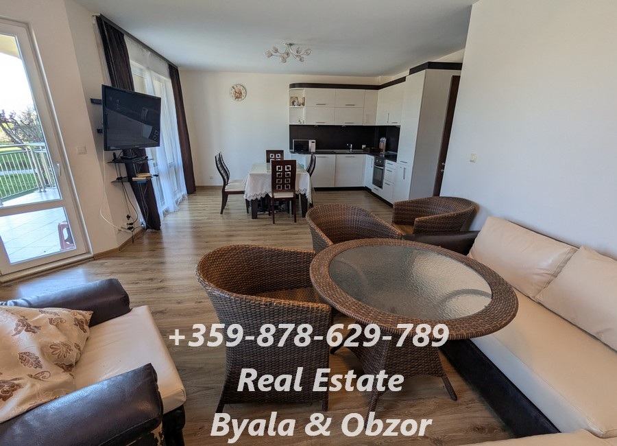 Квартира в Обзоре, Болгария, 118 м² - фото 1