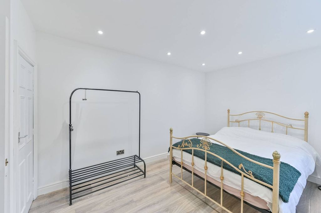 Квартира в Лондоне, Великобритания, 45 м² - фото 1