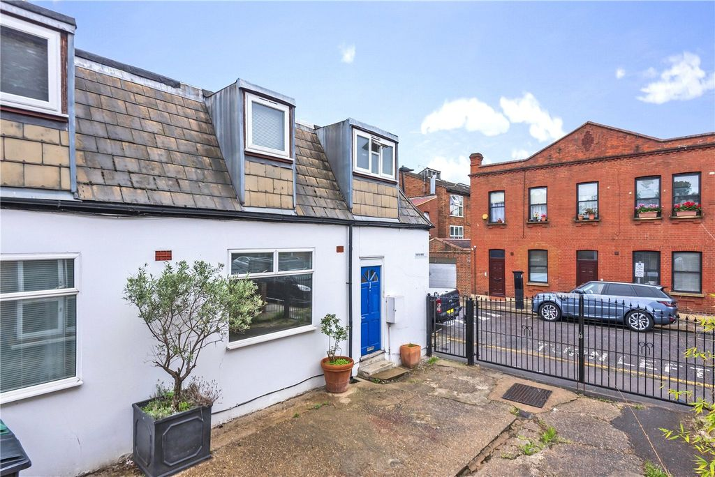 Квартира в Лондоне, Великобритания, 40 м² - фото 1